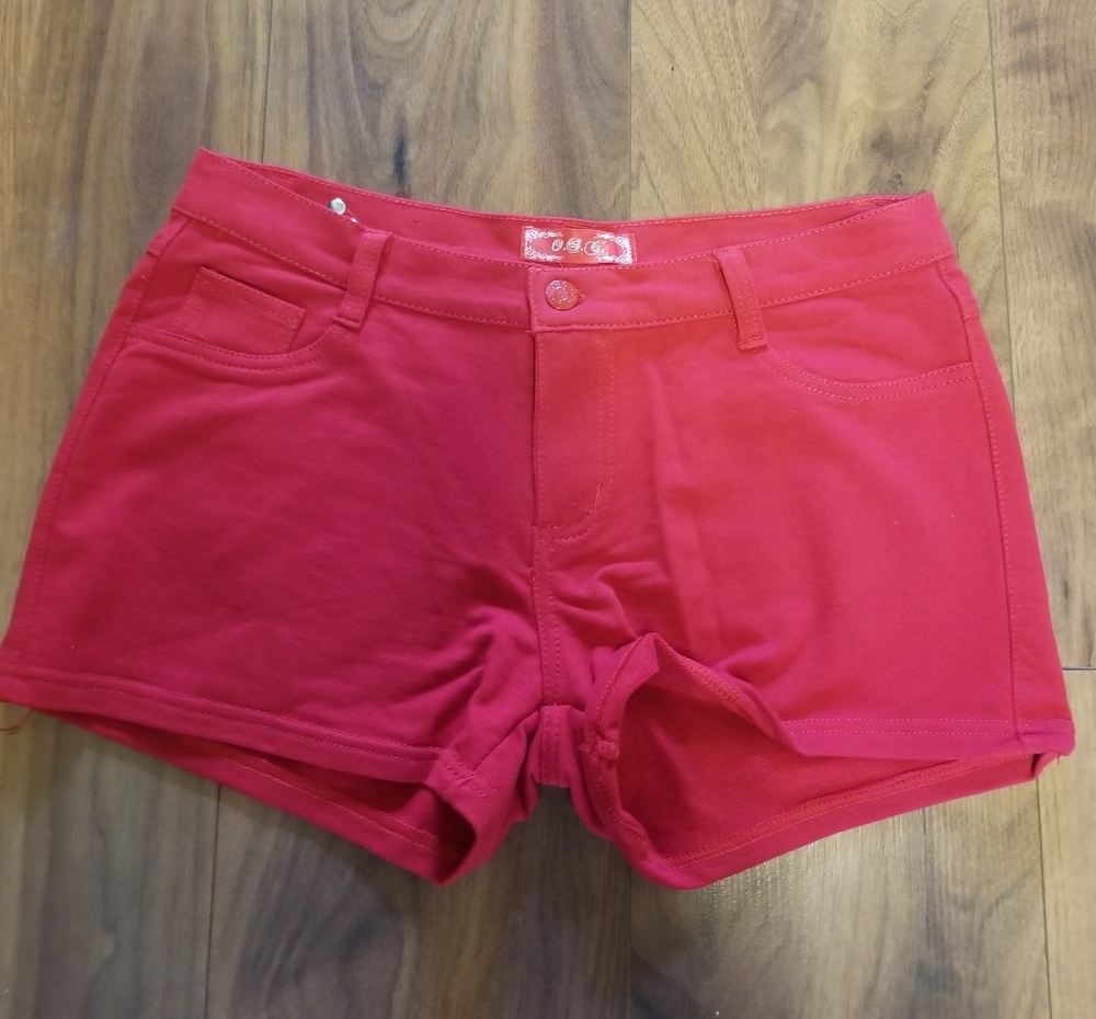 Shorts - Picture 3 of 4